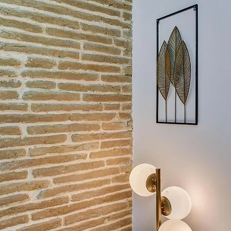 Le Chant Du Coquelicot Bed & Breakfast Baziege