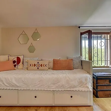 Bed and Breakfast Le Chant Du Coquelicot